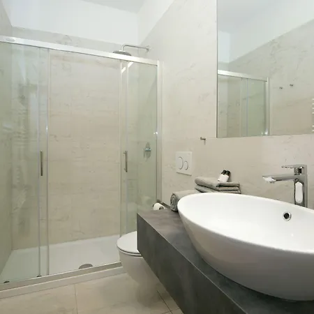 Pensionat Galeria River Ljubljana