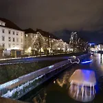 Galeria River Любляна