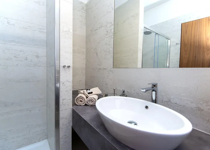 갤러리아 리버 게스트하우스