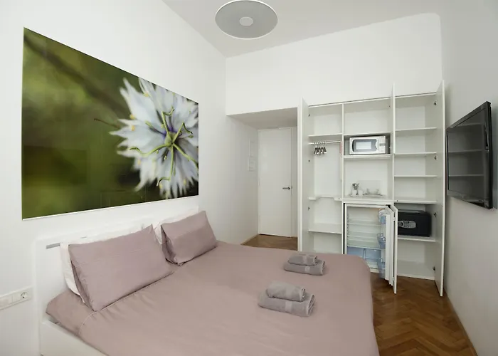 Galeria River Guest house 3*