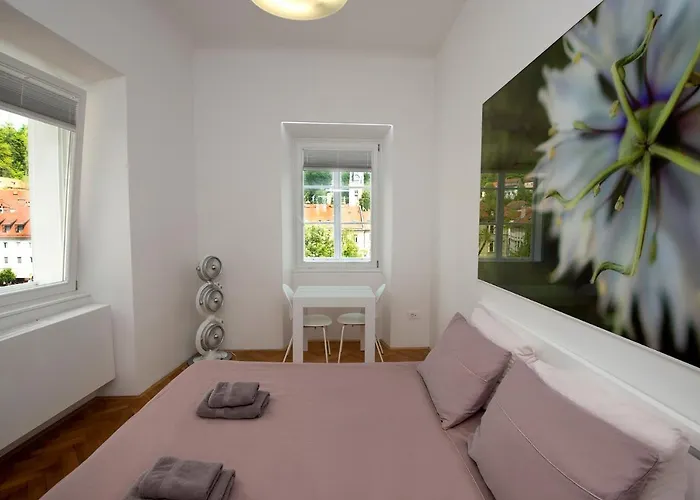 غاليريا ريفير 3*