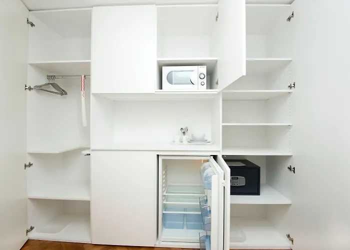 غاليريا ريفير 3*